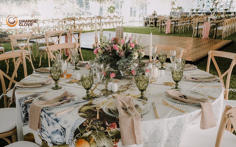 3 Tips for Working with Wedding Caterers for a Successful Wedding Reception